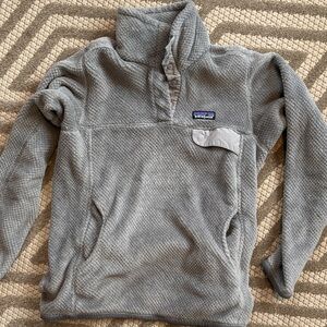 Patagonia Gray pullover Fleece XS